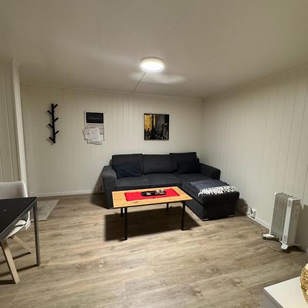Liten Eldre Og Koselig Studiohybel Svolvær Dış mekan fotoğraf